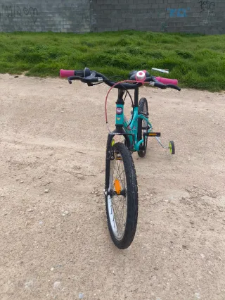 Bicicleta infantil niña