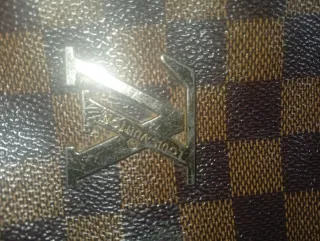 Bolso Louis Vuitton Marrón y Dorado