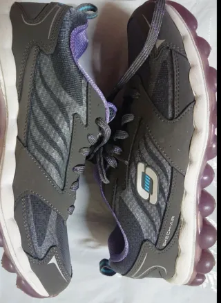 Zapatillas Skechers Talla 37.5 Gris/Morado