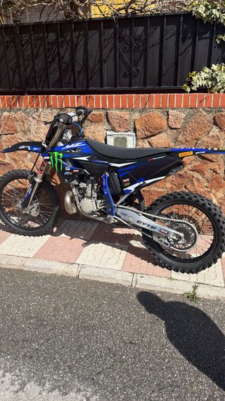 Yamaha YZ 250 2T 2010 Motocross