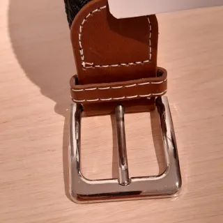 Cinturón elástico trenzado negro y marrón