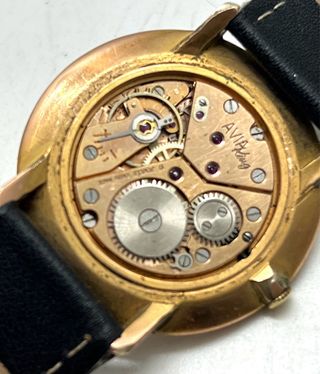 Reloj Avia Cuerda Manual Vintage Oro