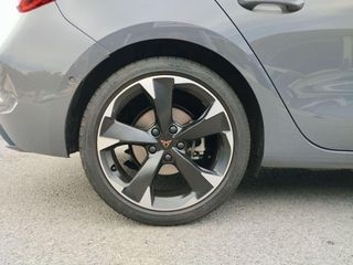 CUPRA León eTSI DSG 150cv