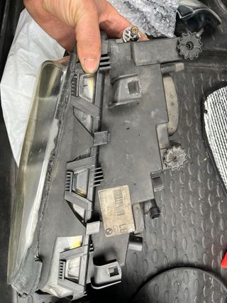 Faróis BMW E46 Originais