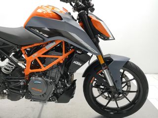 KTM 390 DUKE 2023 12368 kms.