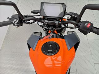 KTM 390 DUKE 2023 12368 kms.
