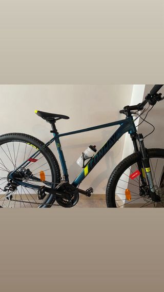 Bicicleta MTB Azul y Amarilla