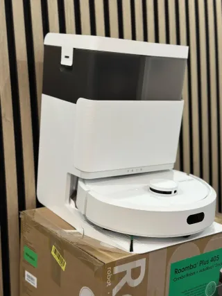 iRobot Roomba Plus 405 Combo Robot