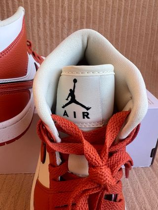 Zapatillas Nike Air Jordan 1 Mid SE ( 36 )