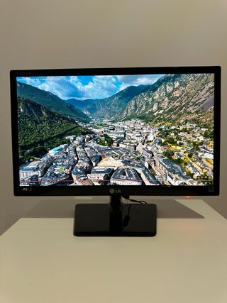 Monitor LG 21,5” IPS LED – Muy buen estado