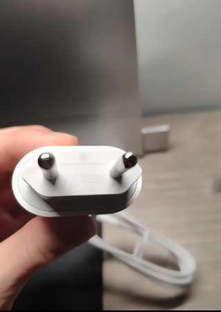 Cargador Apple USB-C 20W