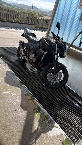 Kawasaki Z750 Negra