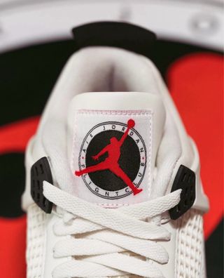 Air Jordan 4 Retro FC