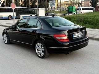 Mercedes-Benz Clase C 2010