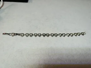 Pulsera Corazones Circonitas y Acero Plateado