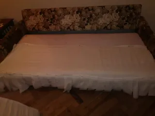 Sofá Cama Hierro Tapizado Flores