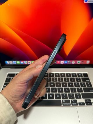 IPHONE 15 PRO MAX  512 GB VERSION E SIM