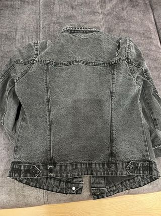 Cazadora vaquera negra Lefties