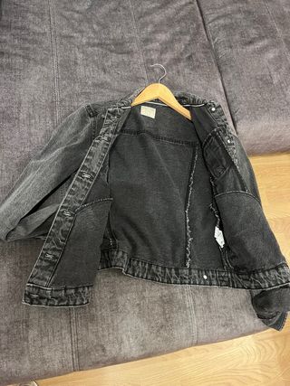 Cazadora vaquera negra Lefties