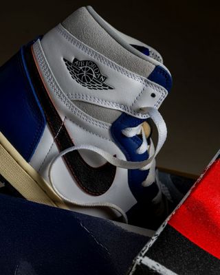 Air Jordan 1 High OG “Rare Air”