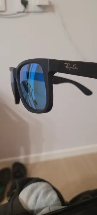 Gafas de sol Ray-Ban negras completamente original