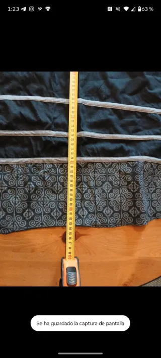 Falda étnica negra con bordados