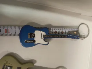 Portachiavi Chitarra in legno Set 6 Pezzi