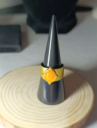 Anillo Acero Dorado Piedra Amarilla