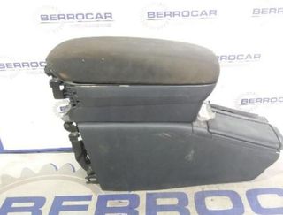 Apoyabrazos toyota 5891105070 avensis 1.8 94339