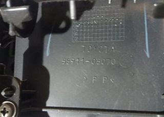 Apoyabrazos toyota 5891105070 avensis 1.8 94339