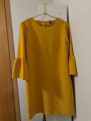 Vestido Stradivarius
