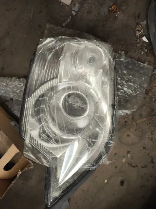 Faro Delantero Derecho Opel Antara 06-11.