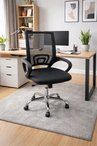 Silla de oficina negra y plateada