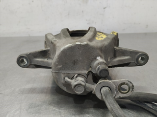 PINZA DE FRENO DELANTERA DERECHA TOYOTA AVENSIS B