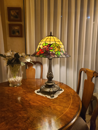 Lampada Tiffany a campana a mano con vetro americano