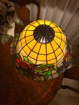 Lampada Tiffany a campana a mano con vetro americano