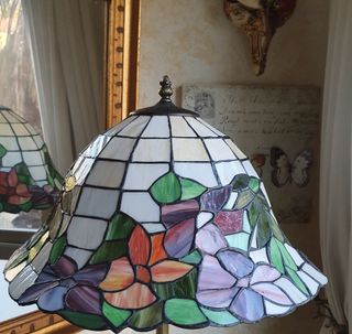 Lampada Tiffany a campana a mano con vetro americano