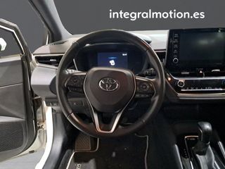 Toyota Corolla 1.8 125H ACTIVE TECH E-CVT