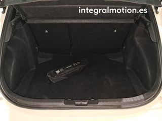 Toyota Corolla 1.8 125H ACTIVE TECH E-CVT