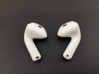 in-ear apple airpods 2 gen