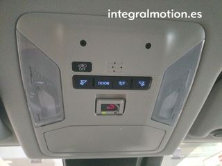 Toyota Rav4 2.5l 220H Style