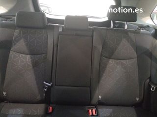 Toyota Rav4 2.5l 220H Style