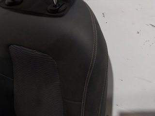 ASIENTO DELANTERO DERECHO MERCEDES-BENZ CLASE B (