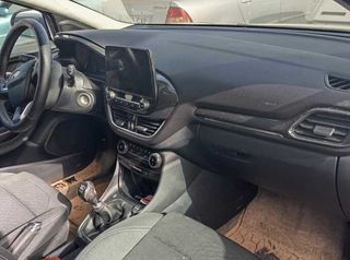 Aletín delantero derecho ford 460658 puma titanium