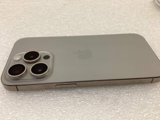 apple iphone 15 pro 256gb