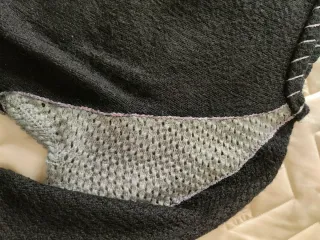 Jersey Hecho a Mano Negro y Gris