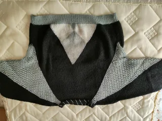 Jersey Hecho a Mano Negro y Gris