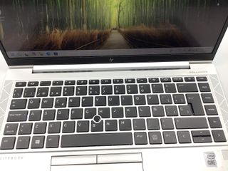 pc portatil hp elitebook 840 g7, intel core i5-10210u processor, 16gb ram, 4tb ssd, grafica compartida