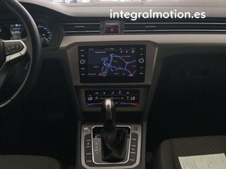 Volkswagen Passat Business 2.0 TDI 90kW (122CV) DSG