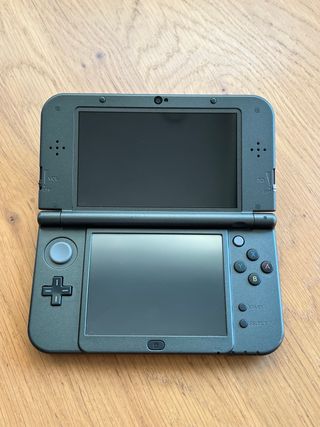 New Nintendo 3DS Negra IPS superior